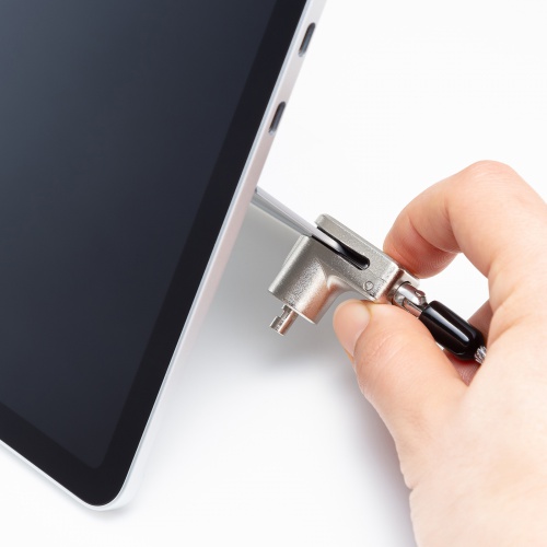 Surface Pro 12インチ用セキュリティワイヤー（Microsoft ・シリンダー錠タイプ・シリンダ式・盗難防止・1.8m）