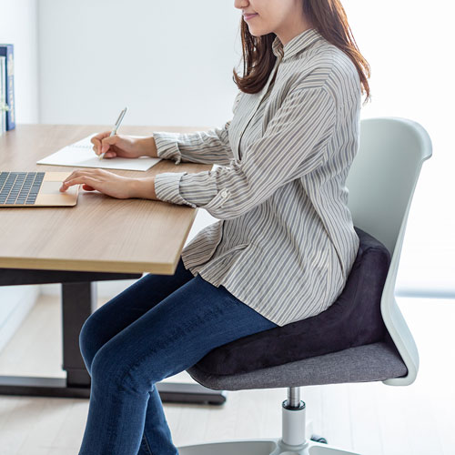 シートクッション（高反発・ウレタンフォーム・エルゴノミクス・デスクワーク・ブラック）