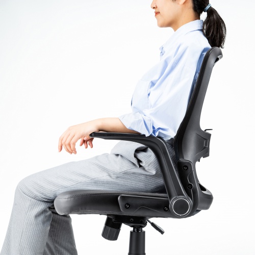 メッシュチェア（ひじはね上げ・高さ調節可能ランバーサポート付・座面ビニールレザー・ロッキング・背座一体型ロッキング・キャスター付・ブラック）