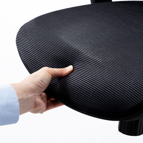 メッシュチェア（ロッキング・座面昇降・ひじあてつき・ヘッドレストつき・ハンガー付き・キャスター・ブラック