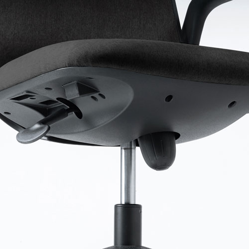 オフィスチェア（跳ね上げ式肘あて・ランバーサポート・ブラック） SNC-T161BK サンワサプライ