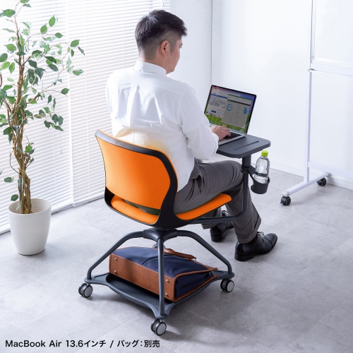 ミーティングチェア（テーブル付・メモ台・カップホルダー・座面下収納対応・キャスター付・1脚・オレンジ） SNC-T165D サンワサプライ