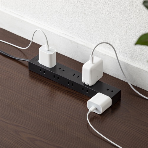 電源タップ（2Pプラグ・10個口・強力ネオジムマグネット・シャッター付き・ACアダプタ対応・2m・ブラック）