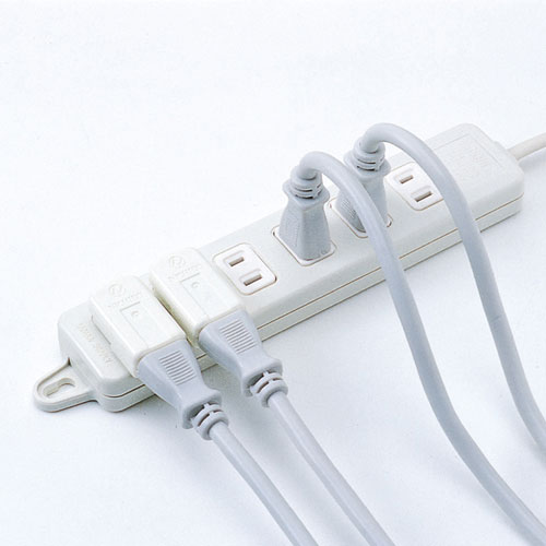 2P・1個口・コンセントが無駄なく使える、スペースアダプタたて型（2個入） TAP-AD13 サンワサプライ