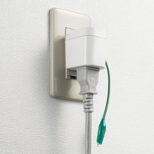 電源アダプター（3P・2P変換・温度ヒューズ・電流ヒューズ内蔵・抜け止め式）