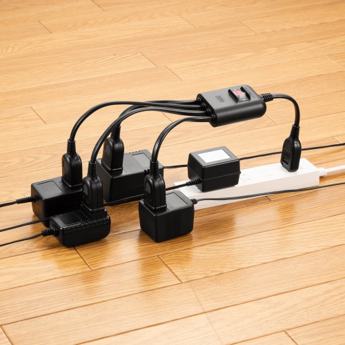 延長コード（短い・4個口・ACアダプタ対応・一括集中スイッチ付・4分配・ブラック）