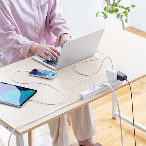 電源タップ（USB急速充電・PD33W・スリムタップ・AC6口・TypeC・縦横差し込み・3m・ACアダプタ対応・iPhone/iPad/スマホ/タブレット・コンセントタップ・ホワイト）