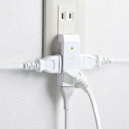 タップ（2P・4個口・雷ガード・収納式スイングプラグ・ホワイト） TAP-SP225 サンワサプライ