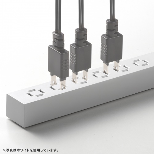 電源タップ（スリムタップ・AC6口・縦横差し込み・車輪差し・雷ガード・マグネット・2m・ACアダプタ対応・シンプルデザイン・マット調・スイングプラグ・ブラック）