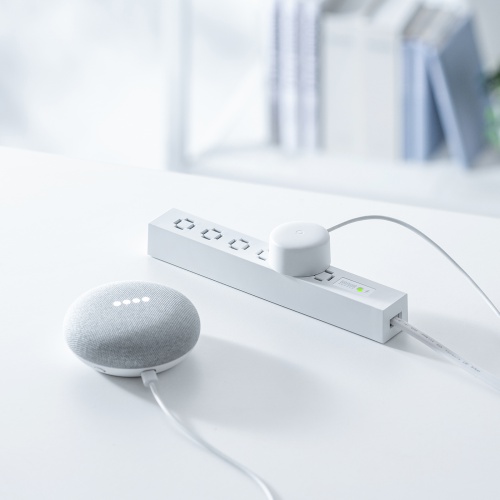 電源タップ（スリムタップ・AC6口・縦横差し込み・車輪差し・雷ガード・マグネット・2m・ACアダプタ対応・シンプルデザイン・マット調・スイングプラグ・ホワイト）