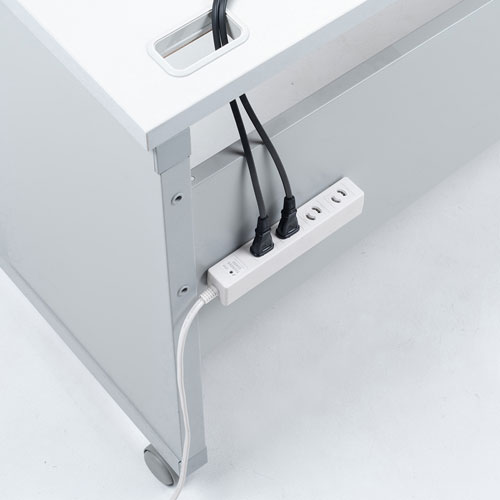 タップ（雷ガード・2P・4個口・3m・抜け止め・マグネット・ホワイト）