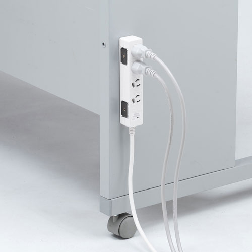 【アウトレット･訳あり・セール】タップ（3P・4個口・3m・マグネット・雷ガード・抜け止め）