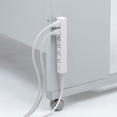 タップ（雷ガード・3P・6個口・3m・抜け止め・マグネット・ホワイト）