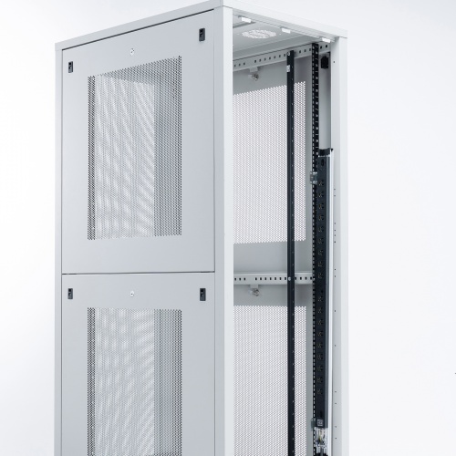 コンセントバー専用取り付け金具(19インチサーバーラック用) サンワサプライ