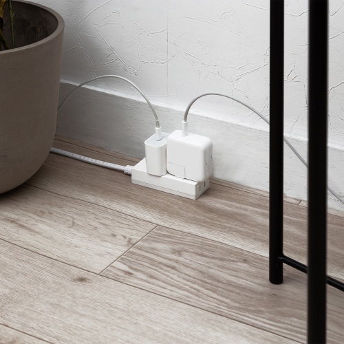 電源タップ（火災予防タップ・コンセント・3個口・2m・ホワイト）