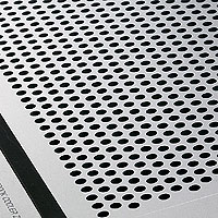 サンワサプライ】ノートPC用クーラーパッド・冷却台（A4L） 678