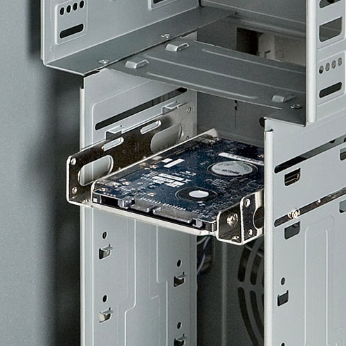 2.5インチドライブを3.5インチベイに取り付けるための、2.5”HDD変換マウンタ