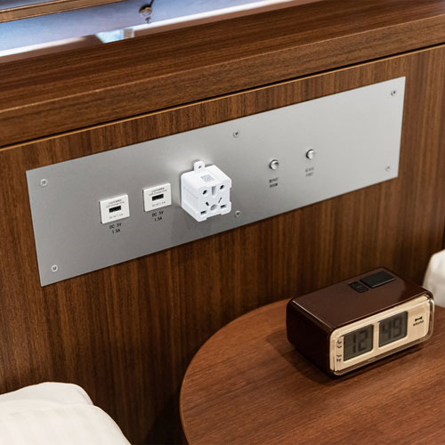 海外変換プラグ（日本専用・マルチタイプ・ホワイト） TR-AD6W サンワサプライ