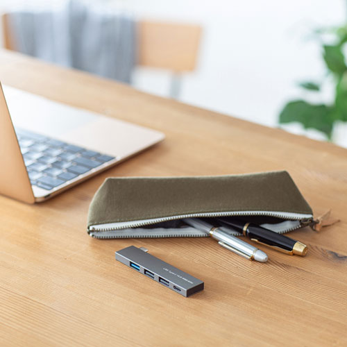 USBハブ (スリム・USB・Type-C・iPhone15・iPhone15plus・シルバー） USB-3TCH21SN サンワサプライ