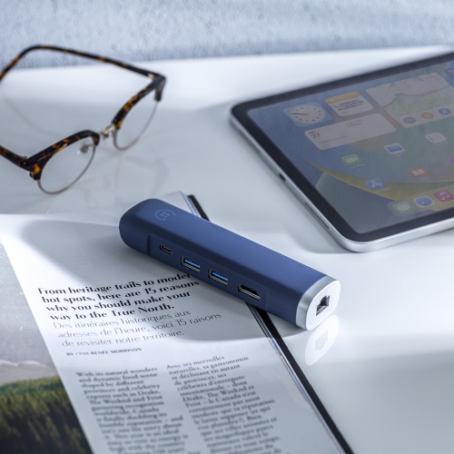 ドッキングステーション（タイプCハブ・HDMI・LAN付・4K・30Hz・PD100W・抗菌・シリコン・耐衝撃・モバイル・ネイビー） USB-3TCHLP10NV サンワサプライ