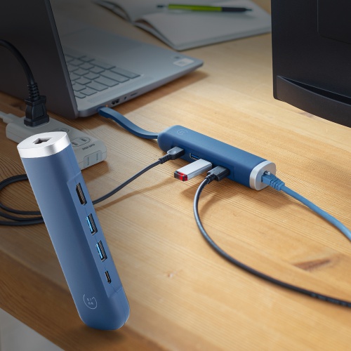 ドッキングステーション（タイプCハブ・HDMI・LAN付・4K・30Hz・PD100W・抗菌・シリコン・耐衝撃・モバイル・ネイビー） USB-3TCHLP10NV サンワサプライ