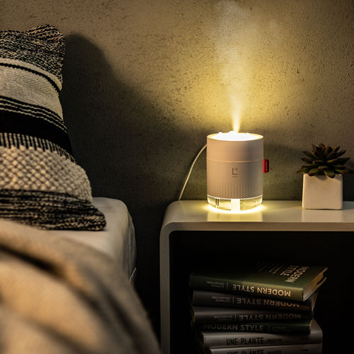 USB加湿器(LEDライト付き・超音波式・連続約8時間・ホワイト）