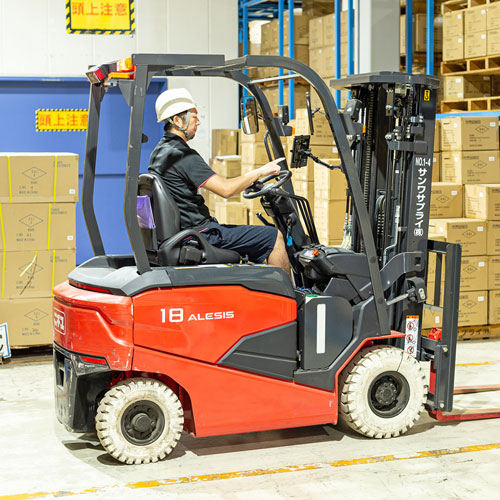 タブレットアーム（壁掛け・マグネット取付け式・タブレットホルダー・長アーム・4関節タ） VEH-TBMG2 サンワサプライ